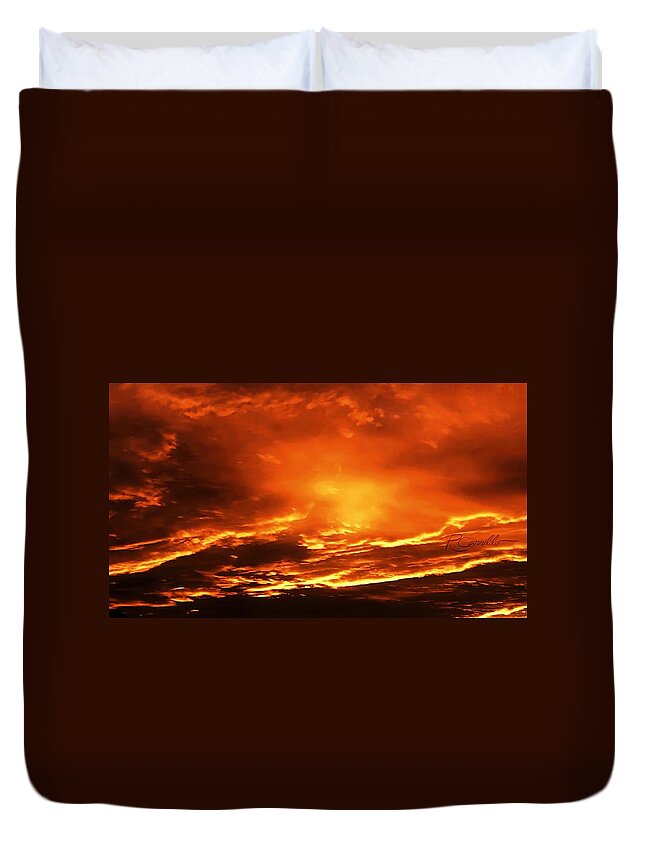 Sunset Photos Sunset Photography Sunsets Of Instagram Sunset Light Sunset Beauty Duvet Cover featuring the photograph Sunset Waves by Ruben Carrillo