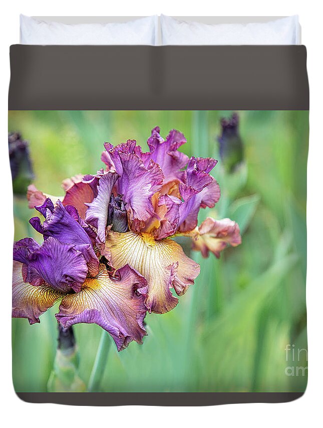 Gardens Duvet Cover featuring the photograph Sweet Things Blooming by Marilyn Cornwell