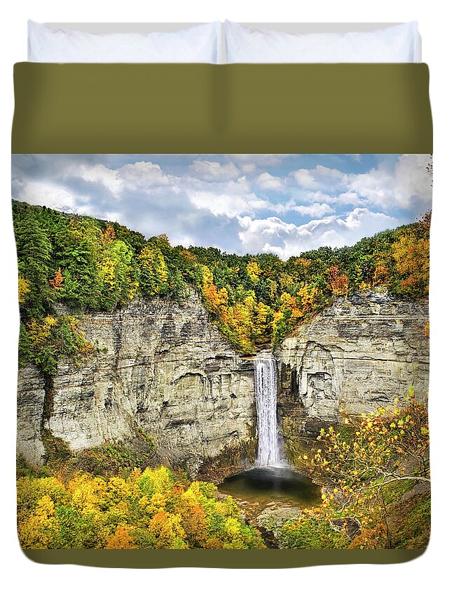 Taughannock Falls Duvet Cover featuring the photograph Taughannock Falls Autumn by Christina Rollo