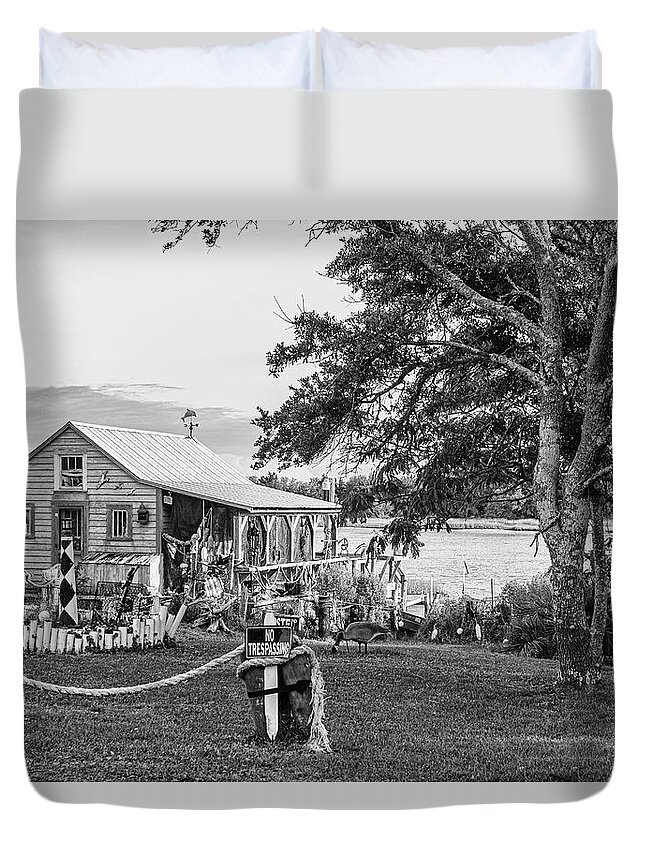 Fish House Duvet Cover featuring the photograph The Beaufort North Carolina Fish House on Taylor's Creek by Bob Decker