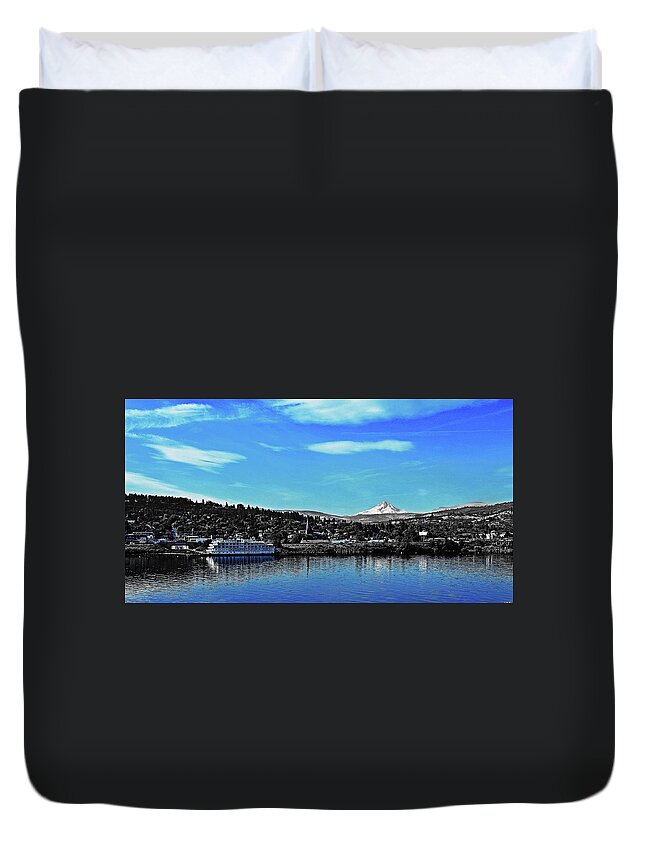 Duvet Cover featuring the digital art The Dalles, OR by Fred Loring