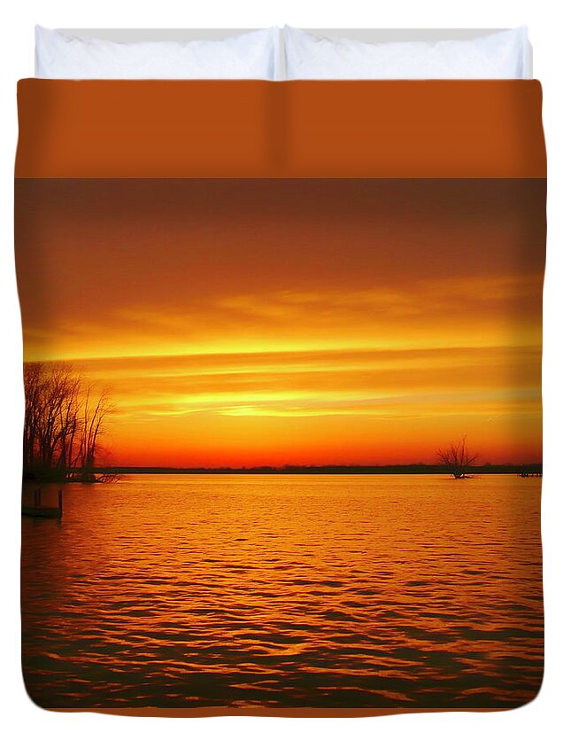Custers Point Duvet Cover featuring the photograph The Golden Hour by Susan Hope Finley