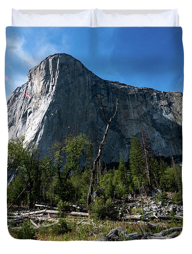 El Capitan Duvet Cover featuring the photograph The Gravity of El Cap by Kevin Suttlehan