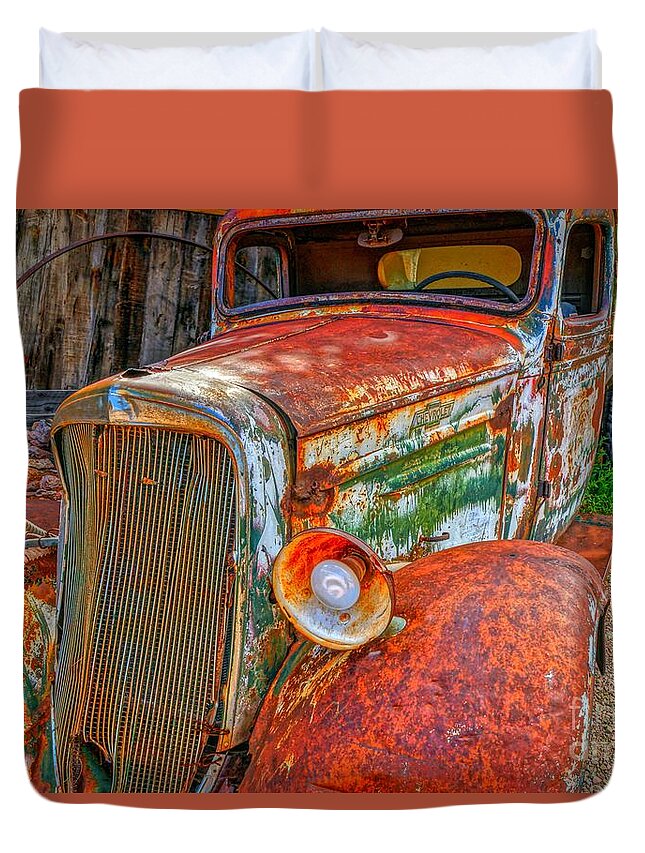  Duvet Cover featuring the photograph The Old Boss by Rodney Lee Williams