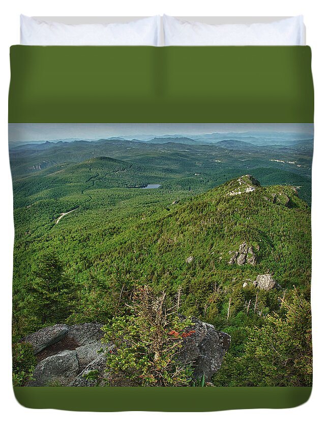 Blue Ridge Mountains Duvet Cover featuring the photograph The Peak by Melissa Southern