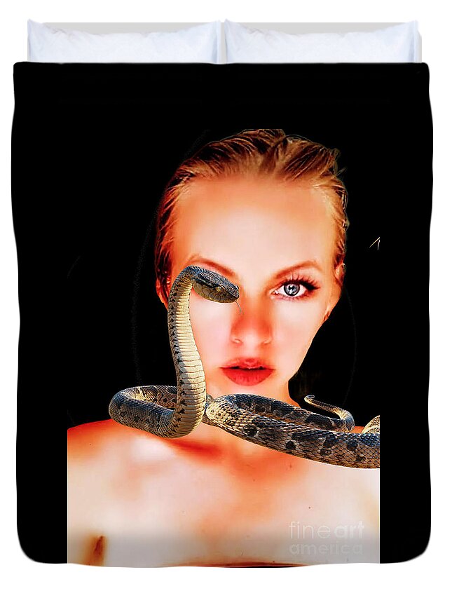 Snakes Duvet Cover featuring the photograph The snake lady by Yvonne Padmos