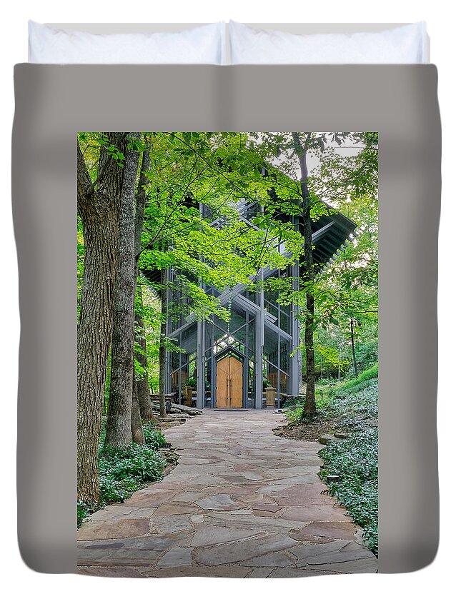 The Thorncrown Chapel In Eureka Springs Arkansas Duvet Cover featuring the photograph The Thorncrown Chapel Eureka Springs Arkansas by Robert Bellomy