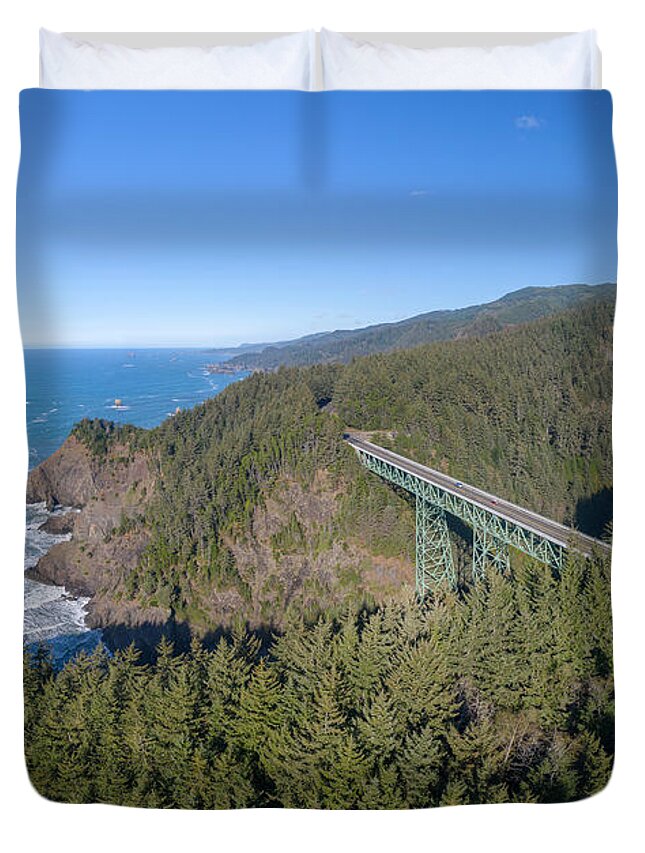 Thomas Creek Bridge Oregon Coast Duvet Cover featuring the photograph Thomas Creek Bridge Oregon Coast by Dustin K Ryan