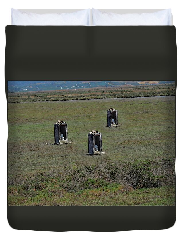 Digital Painting Duvet Cover featuring the photograph Three Heads by Richard Thomas