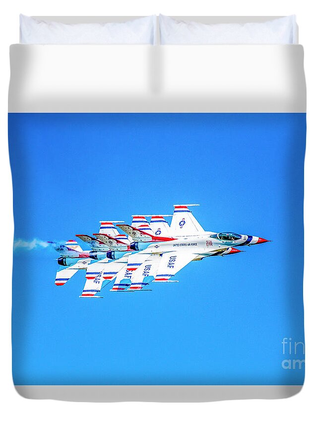 Thunderbirds Duvet Cover featuring the photograph Thunderbirds Echelon Formation by Jeff at JSJ Photography