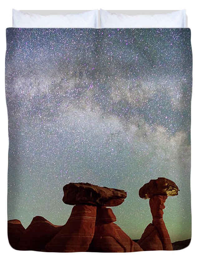 Usa Duvet Cover featuring the photograph Toadstool Hoodoos with the Full Arch by Darrell DeRosia