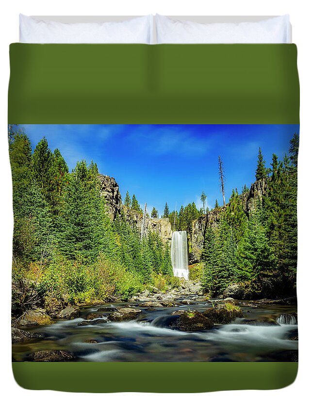 Range Duvet Cover featuring the photograph Tumalo Falls by Pelo Blanco Photo