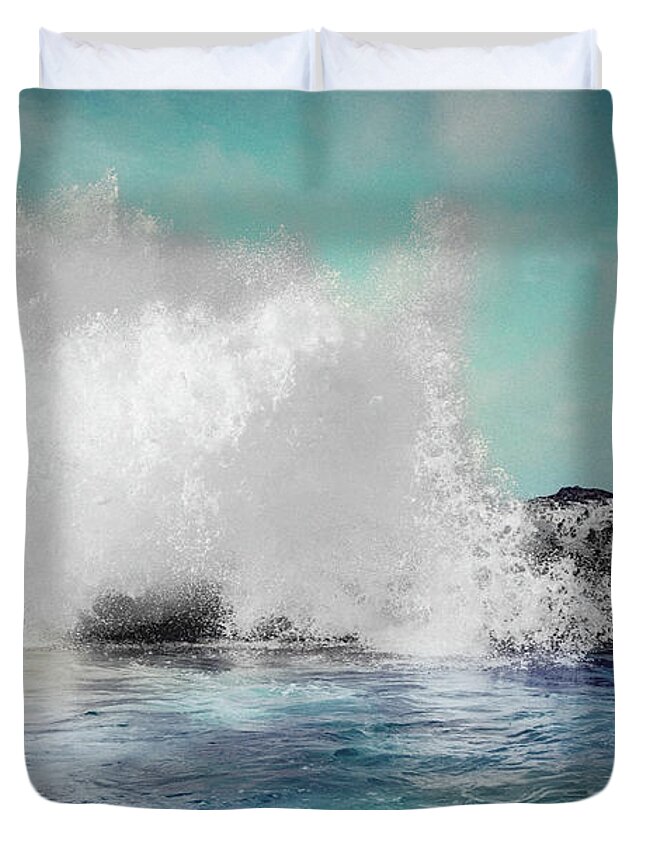 Seascape Duvet Cover featuring the photograph Turquoise Sky, Turquoise Sea by Susan Maxwell Schmidt