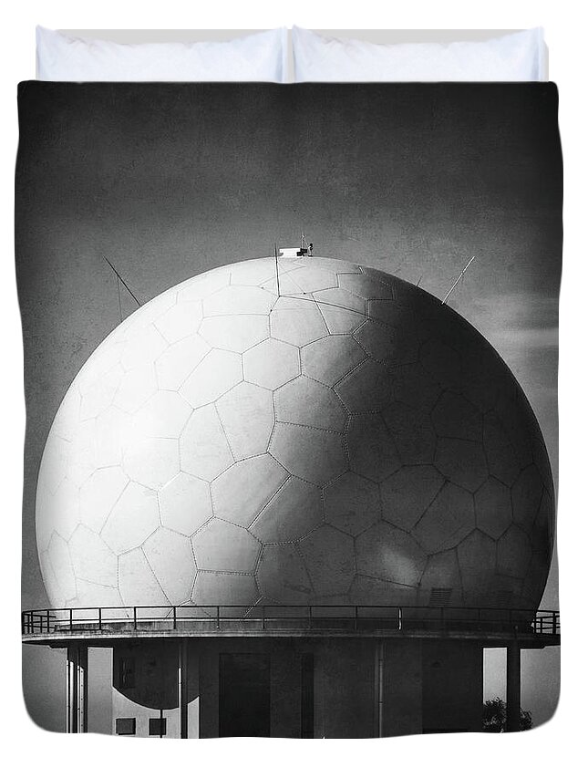 Air Traffic Control Centre Duvet Cover featuring the photograph Under The Dome by Wim Lanclus