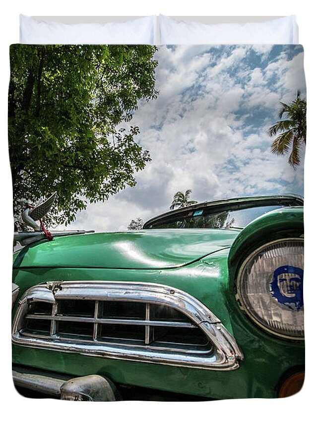Cuba Duvet Cover featuring the photograph Under the light of the Che. Havana. Cuba by Lie Yim