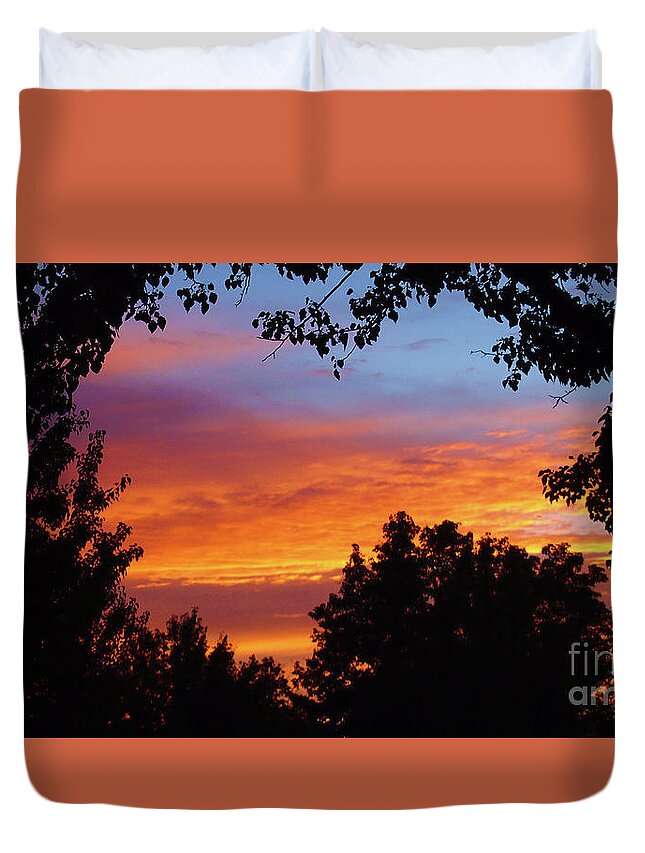 Sunset Duvet Cover featuring the photograph Utah Sunset by Steve Mitchell