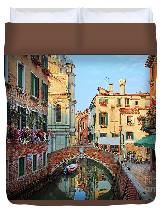 Europe Duvet Cover featuring the photograph Venetian Paradise by Inge Johnsson