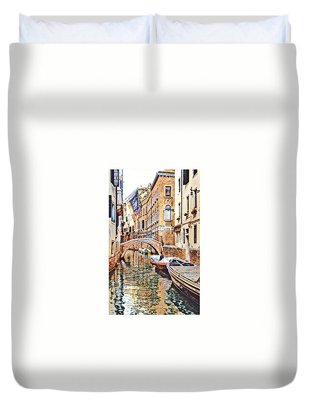  Duvet Cover featuring the photograph Venice Italy by Adam Green