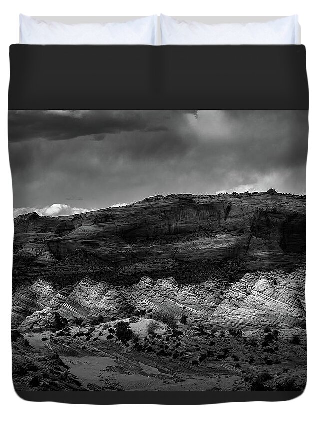 Arizona Duvet Cover featuring the photograph Vermilion Cliffs 03 by Niels Nielsen