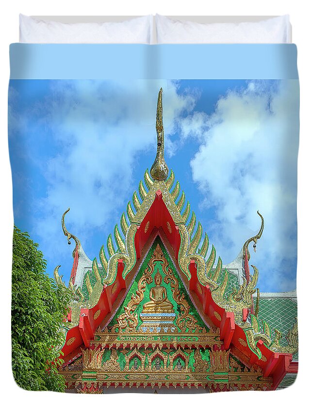 Scenic Duvet Cover featuring the photograph Wat Liab Ratbamrung Wihan Luang Pho Ko Side Gable DTHB2364 by Gerry Gantt