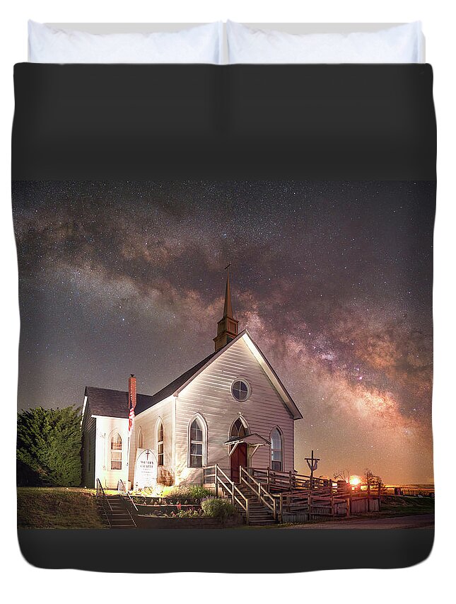 Nightscape Duvet Cover featuring the photograph Wesley Chapel by Grant Twiss