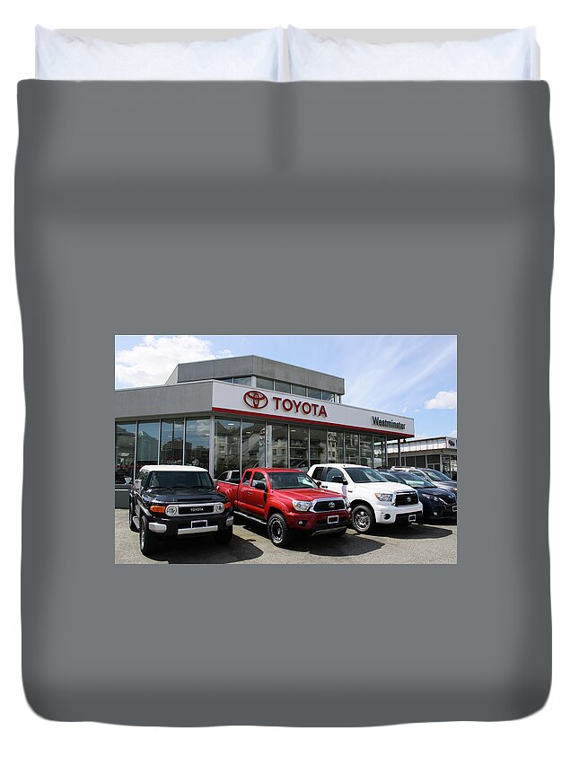 Westminster Duvet Cover featuring the photograph Westminster Toyota by Jim Whitley
