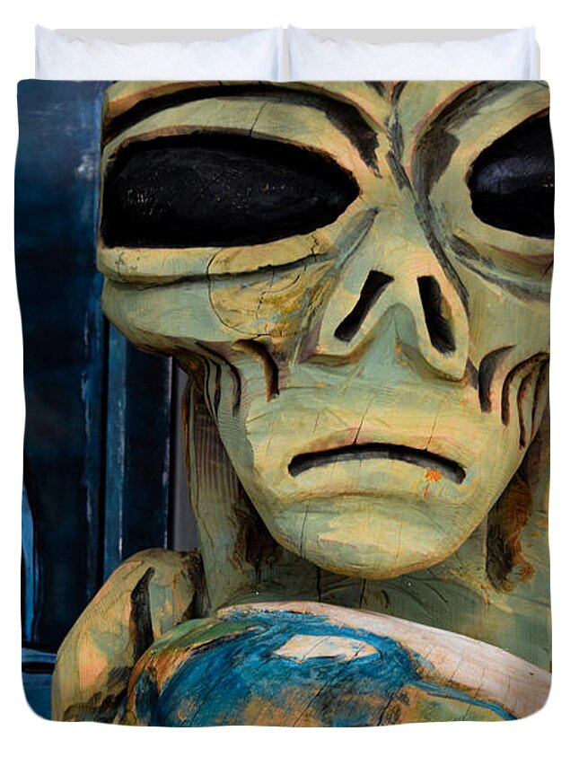 Alien Duvet Cover featuring the photograph Whole World in his Hands by Bonny Puckett