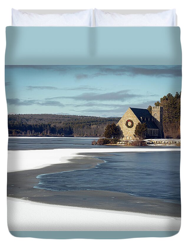 Old Stone Church W. Boylston West Wreath Winter Ice Snow Winter Sky Tear Brian Hale Brianhalephoto Duvet Cover featuring the photograph Winter Church by Brian Hale