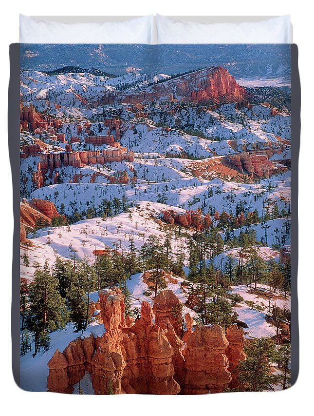 Dave Welling Duvet Cover featuring the photograph Winter Sunrise Bryce Canyon National Park by Dave Welling