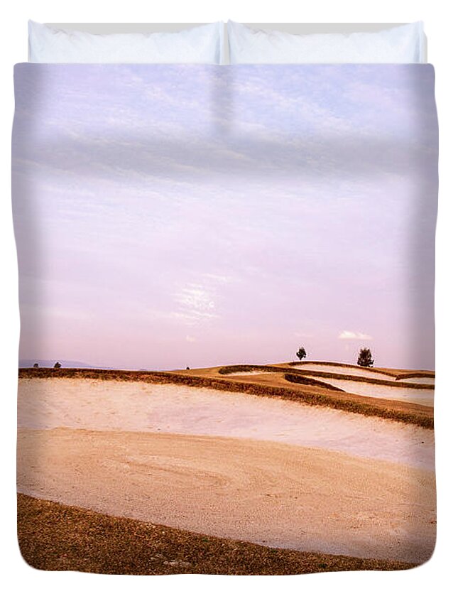 Yering Duvet Cover featuring the photograph Yering, Yarra Valley by Vicki Walsh