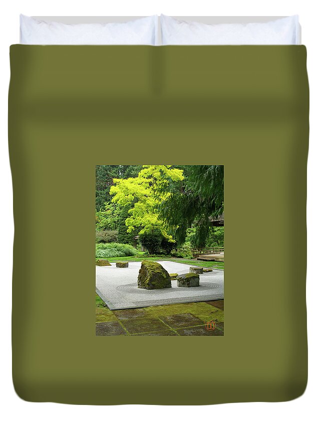 Seattle Duvet Cover featuring the photograph Zen Garden by Grey Coopre