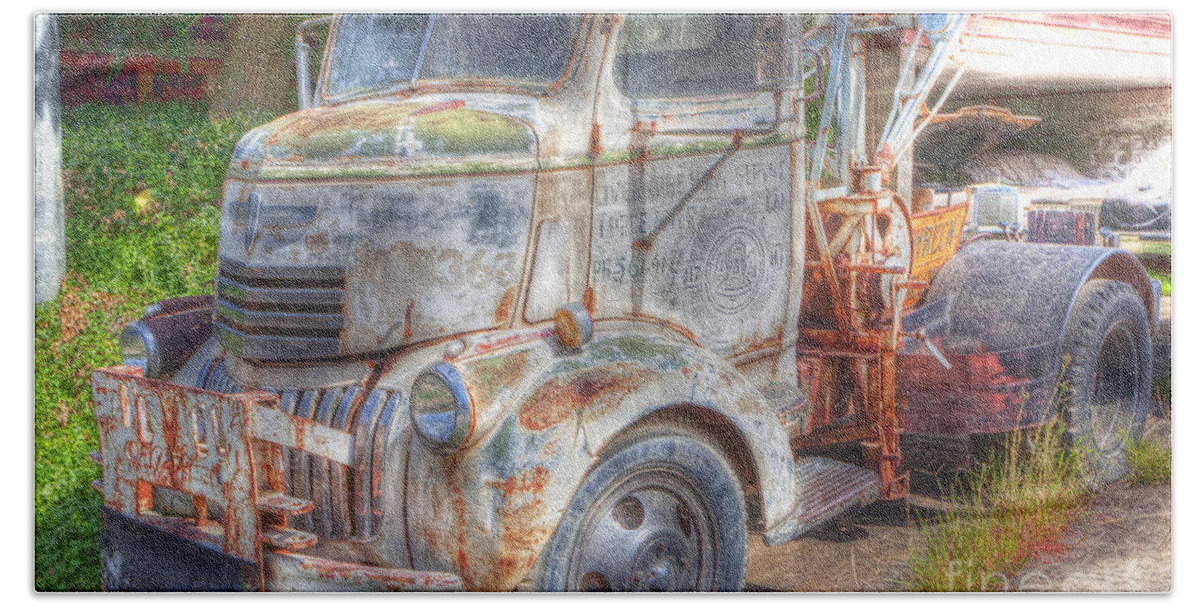 Tow Bath Towel featuring the photograph 0281 Old Tow Truck by Steve Sturgill