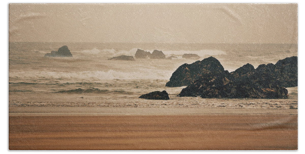 Ocean Bath Towel featuring the photograph Beach #1 by Ivan Slosar