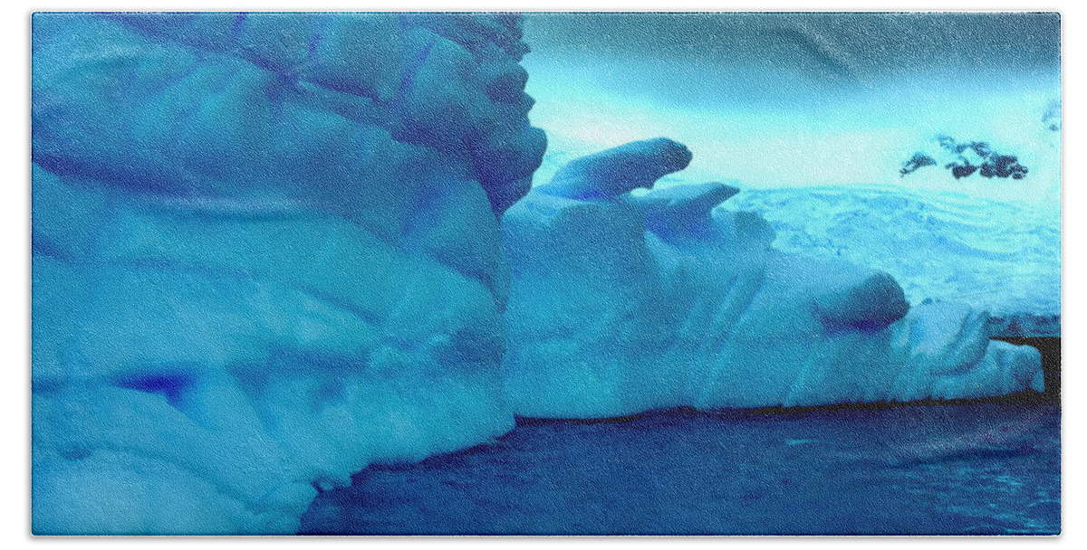 Icebergs Bath Towel featuring the photograph Blue Icebergs #1 by Amanda Stadther