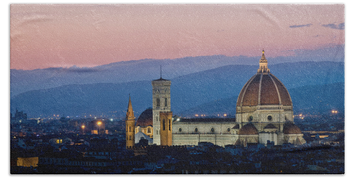 Tourist Bath Towel featuring the photograph Florence at Sunset by Pablo Lopez