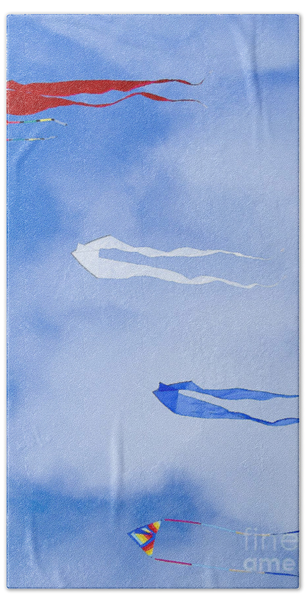 Kites Bath Towel featuring the photograph Kites on Ice #1 by Steven Ralser