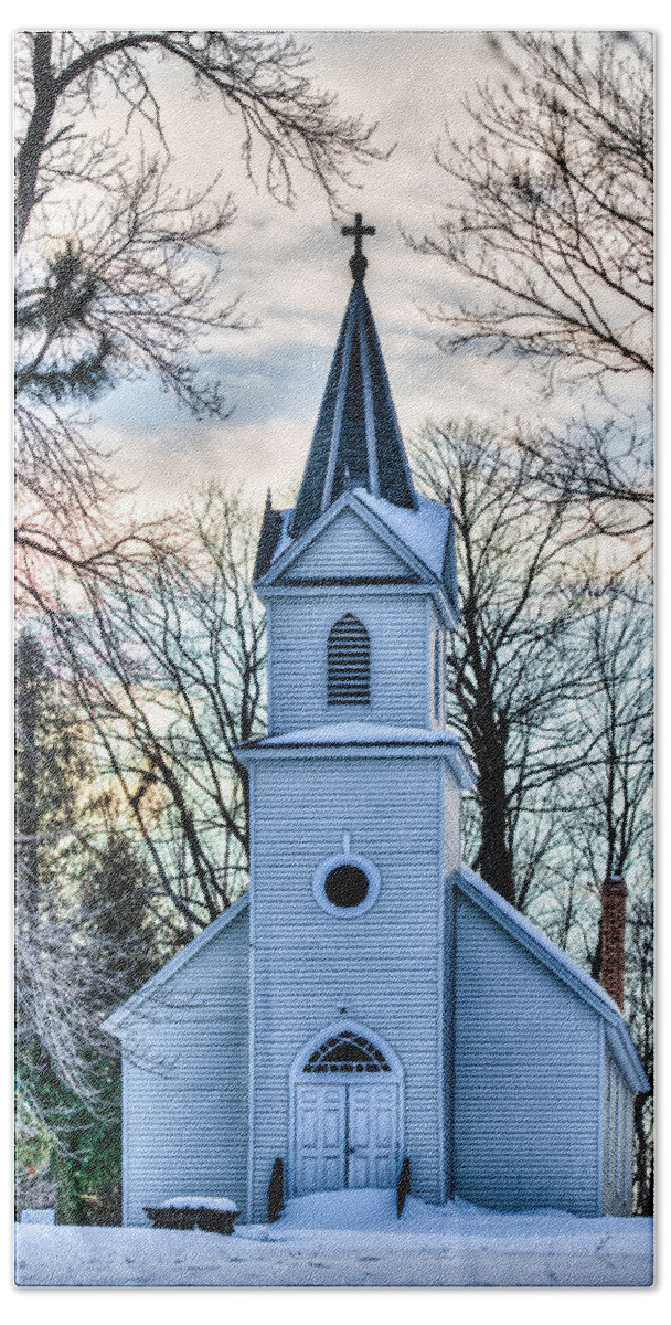 Chapel Hand Towel featuring the photograph Maria Chapel #1 by Paul Freidlund