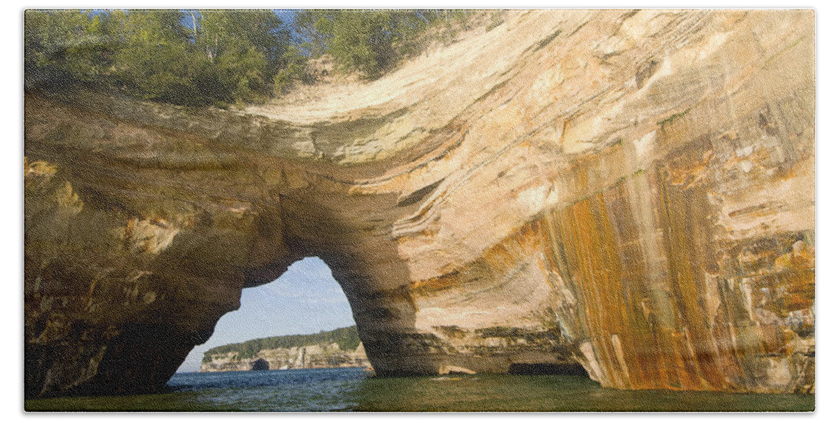 535755 Bath Towel featuring the photograph Rock Arch Pictured Rocks National #1 by Steve Gettle