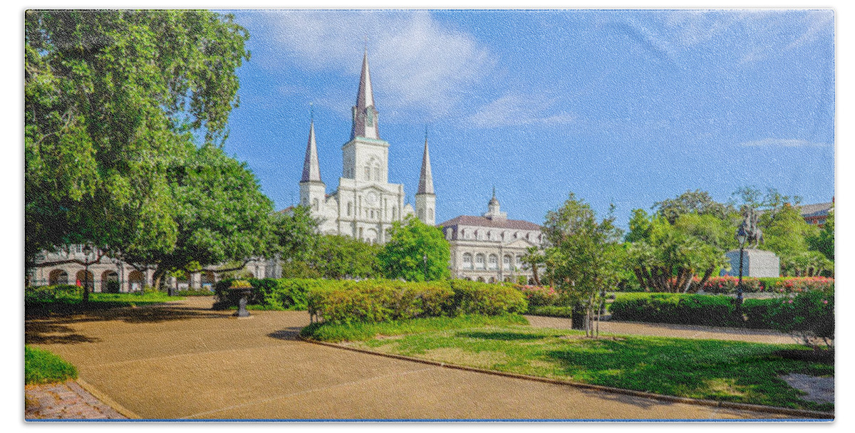 Architecture Bath Towel featuring the photograph Saint Louis Cathedral #1 by Raul Rodriguez
