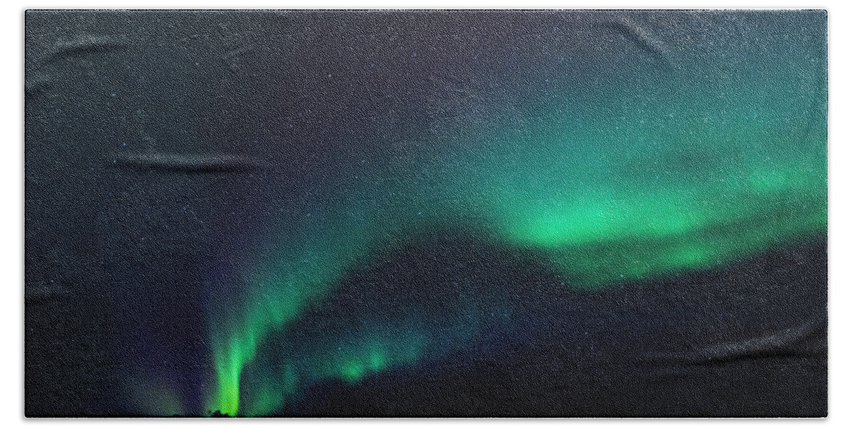 Aurora Hand Towel featuring the photograph Stary Night #2 by Maria Coulson