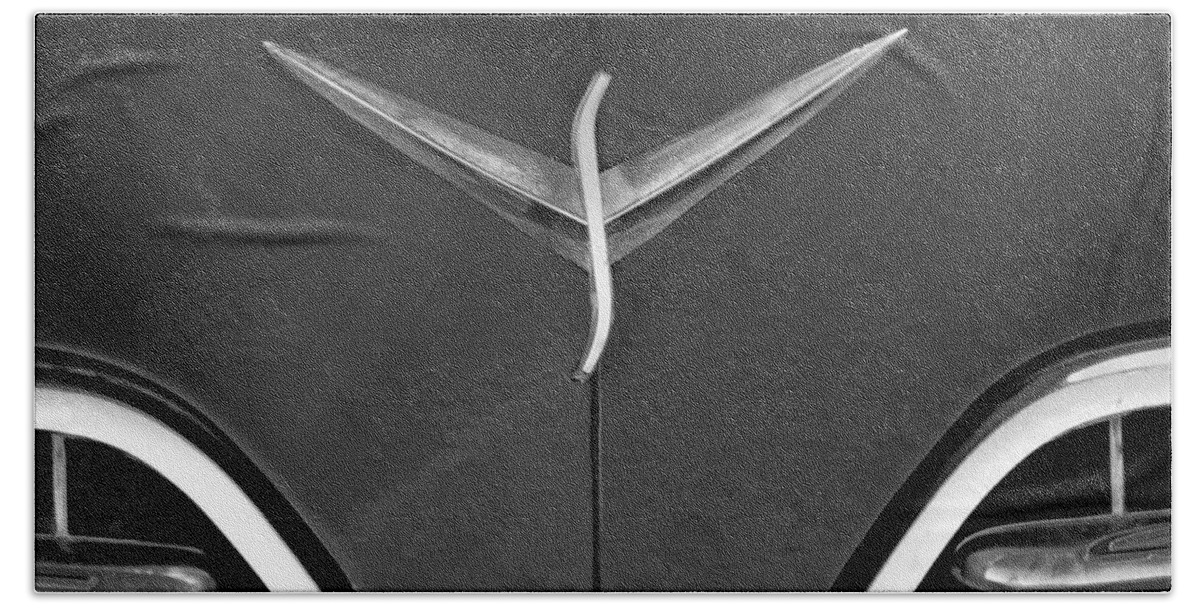 Studebaker Hood Emblem Bath Towel featuring the photograph Studebaker Hood Emblem #1 by Jill Reger