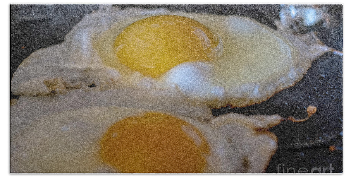 Kitchen Art Bath Towel featuring the photograph Sunny Side Up Please #1 by Cheryl Baxter