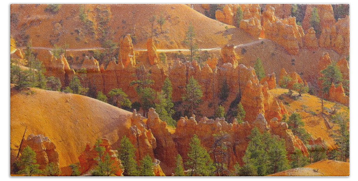 Mountains Hand Towel featuring the photograph The Beauty Of Bryce #1 by Jeff Swan