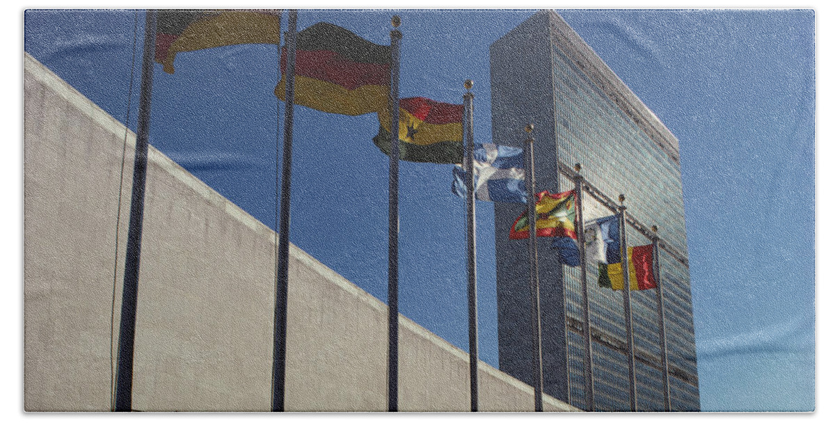 Architectural Hand Towel featuring the photograph United Nations Headquarters #1 by George Holton