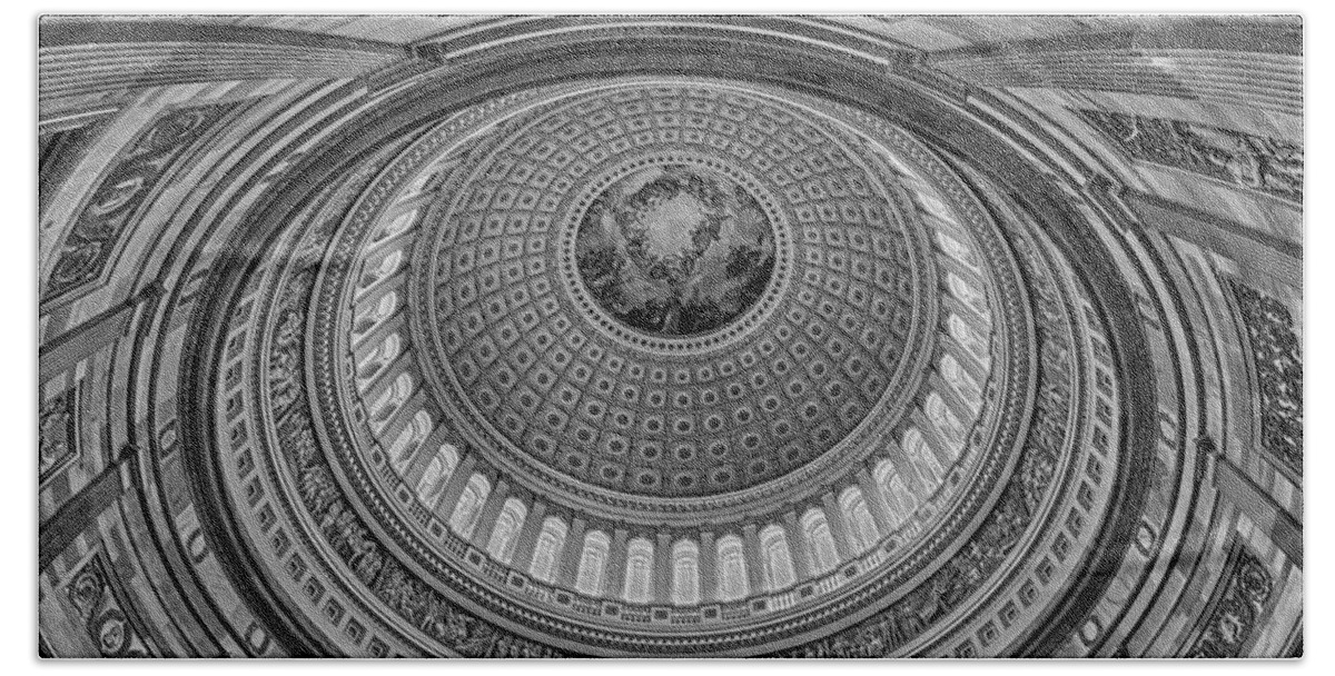 Us Capitol Rotunda Bath Towel featuring the photograph US Capitol Rotunda #1 by Susan Candelario