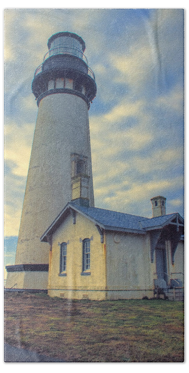 Yaquina Head Bath Towel featuring the photograph Yaquina Head Lighthouse in color by Cathy Anderson
