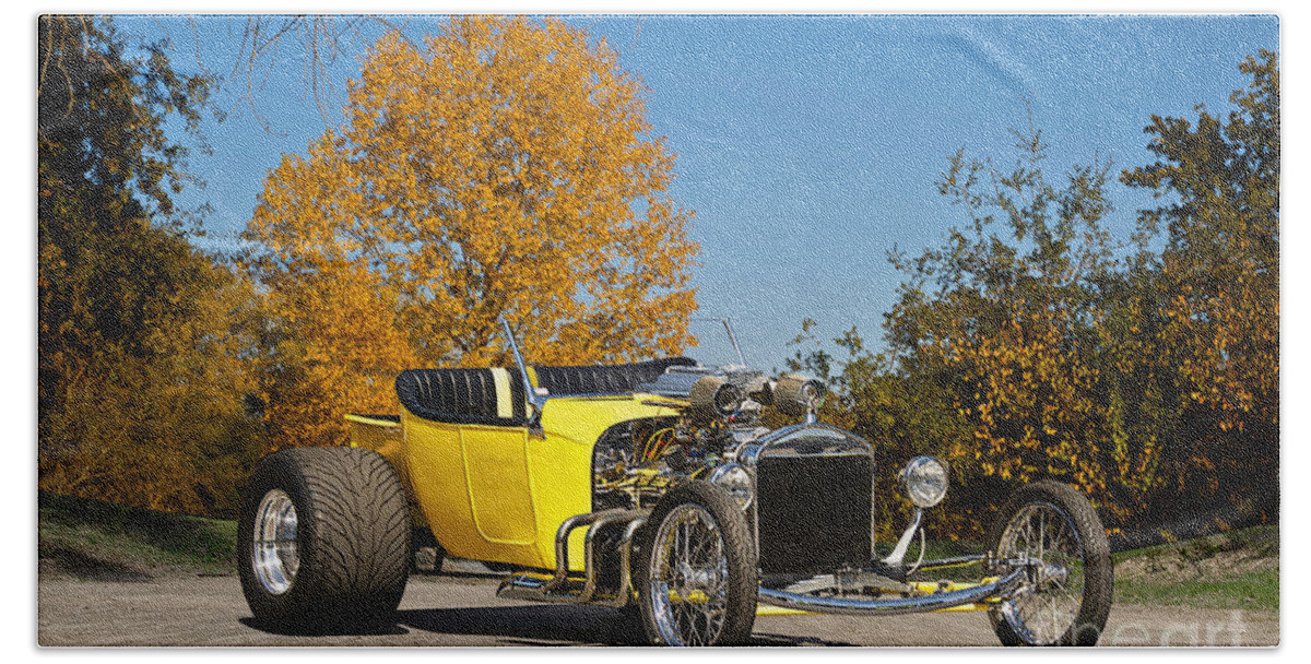 Auto Hand Towel featuring the photograph 1923 Ford 'Bucket T' Roadster Pickup by Dave Koontz