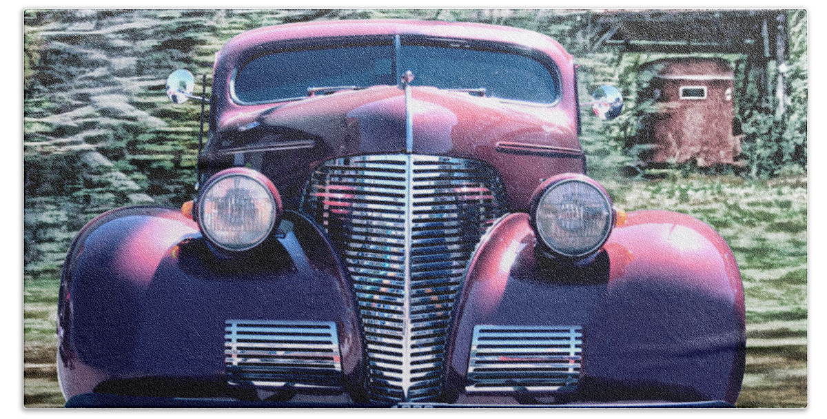 1939 Chevy Bath Towel featuring the photograph 1939 Chevy Immenent Front Original by Lesa Fine