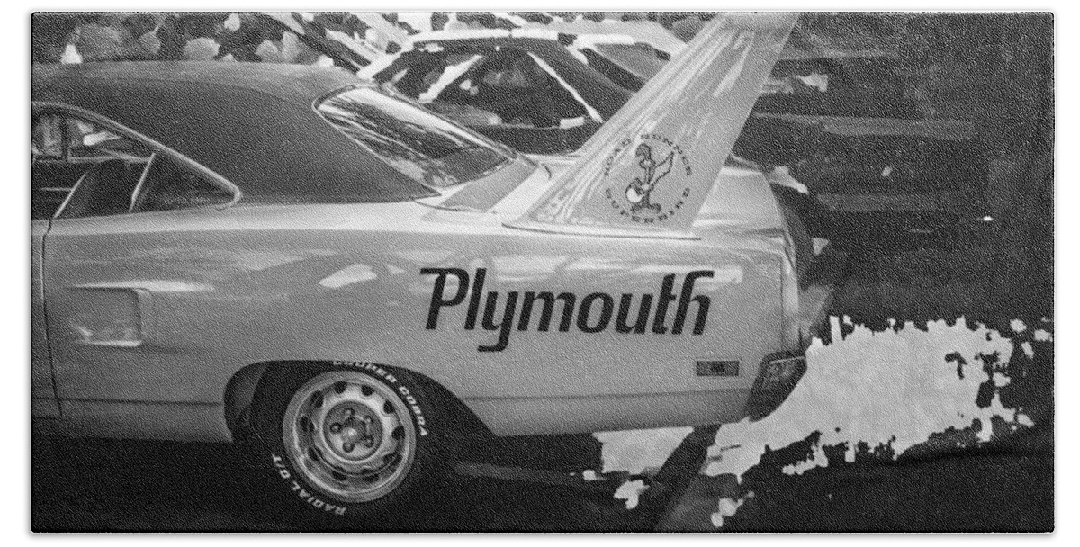 1970 Plymouth Bath Towel featuring the photograph 1970 Plymouth Road Runner Hemi Super Bird BW by Rich Franco