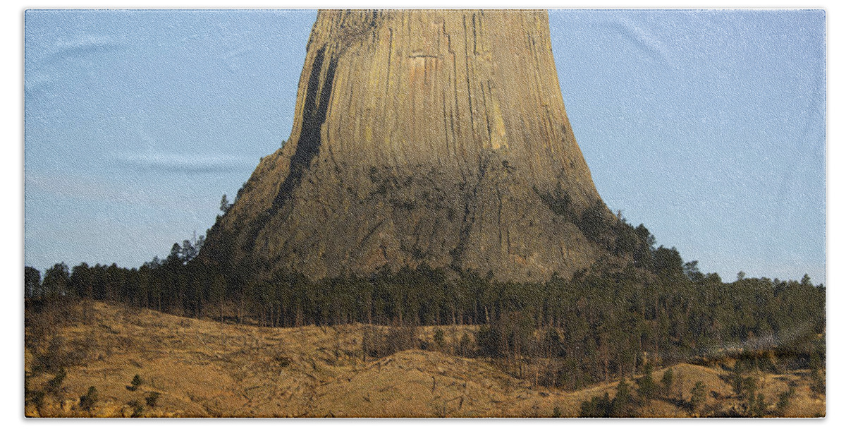 Kevin Schafer Hand Towel featuring the photograph Devils Tower National Monument Wyoming by Kevin Schafer